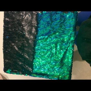 sequince pillow case